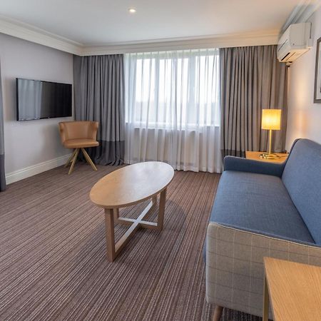 Oxford Belfry Hotel & Spa Thame Esterno foto