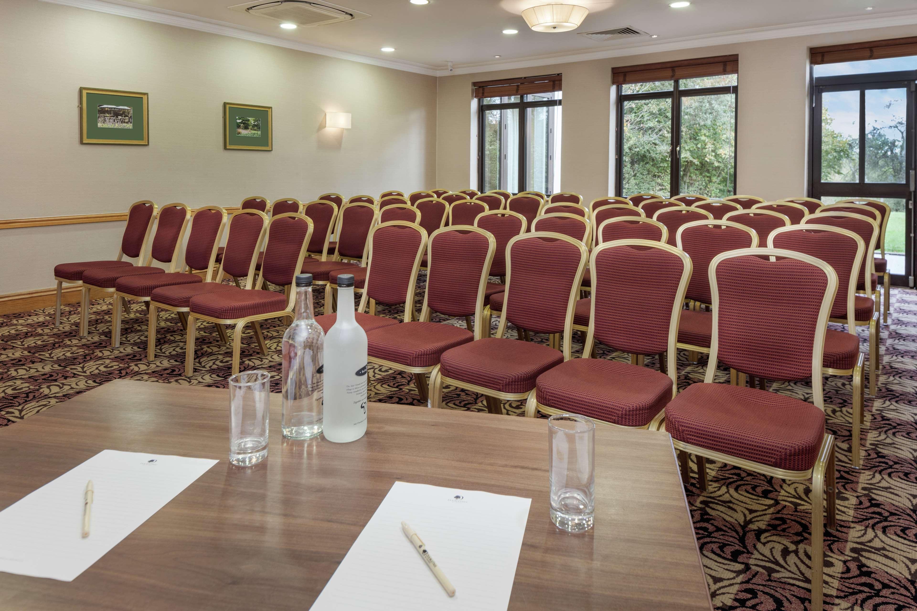 Oxford Belfry Hotel & Spa Thame Esterno foto