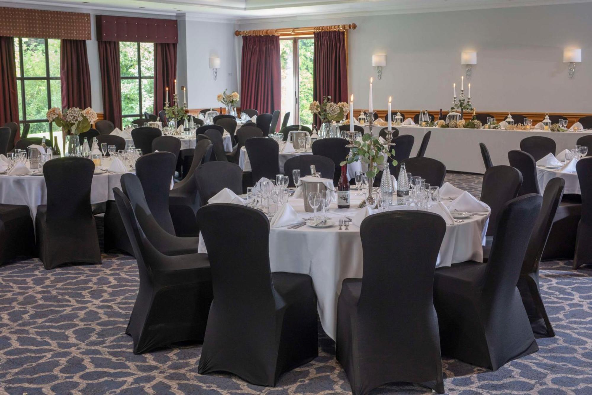 Oxford Belfry Hotel & Spa Thame Esterno foto