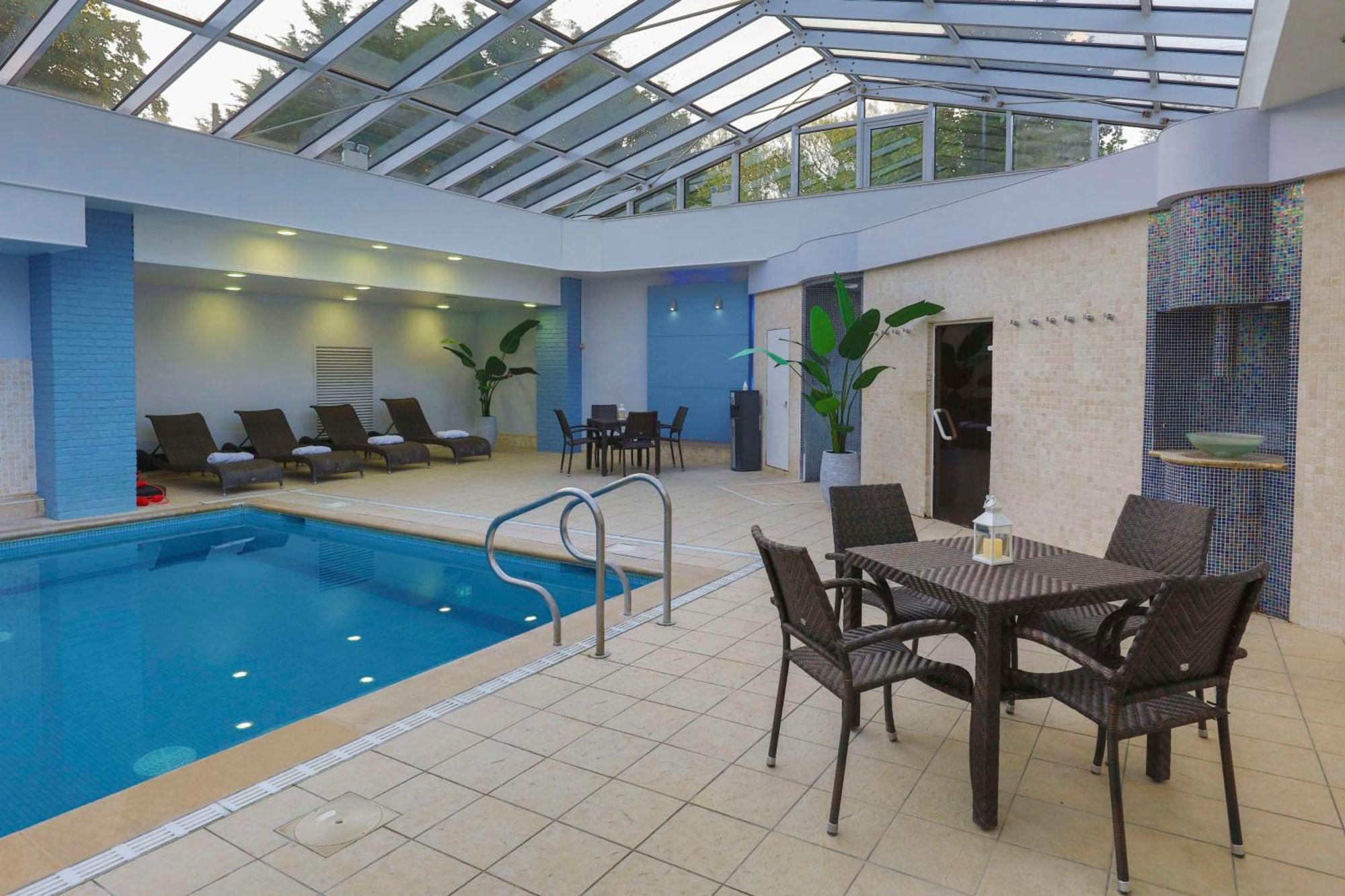 Oxford Belfry Hotel & Spa Thame Esterno foto