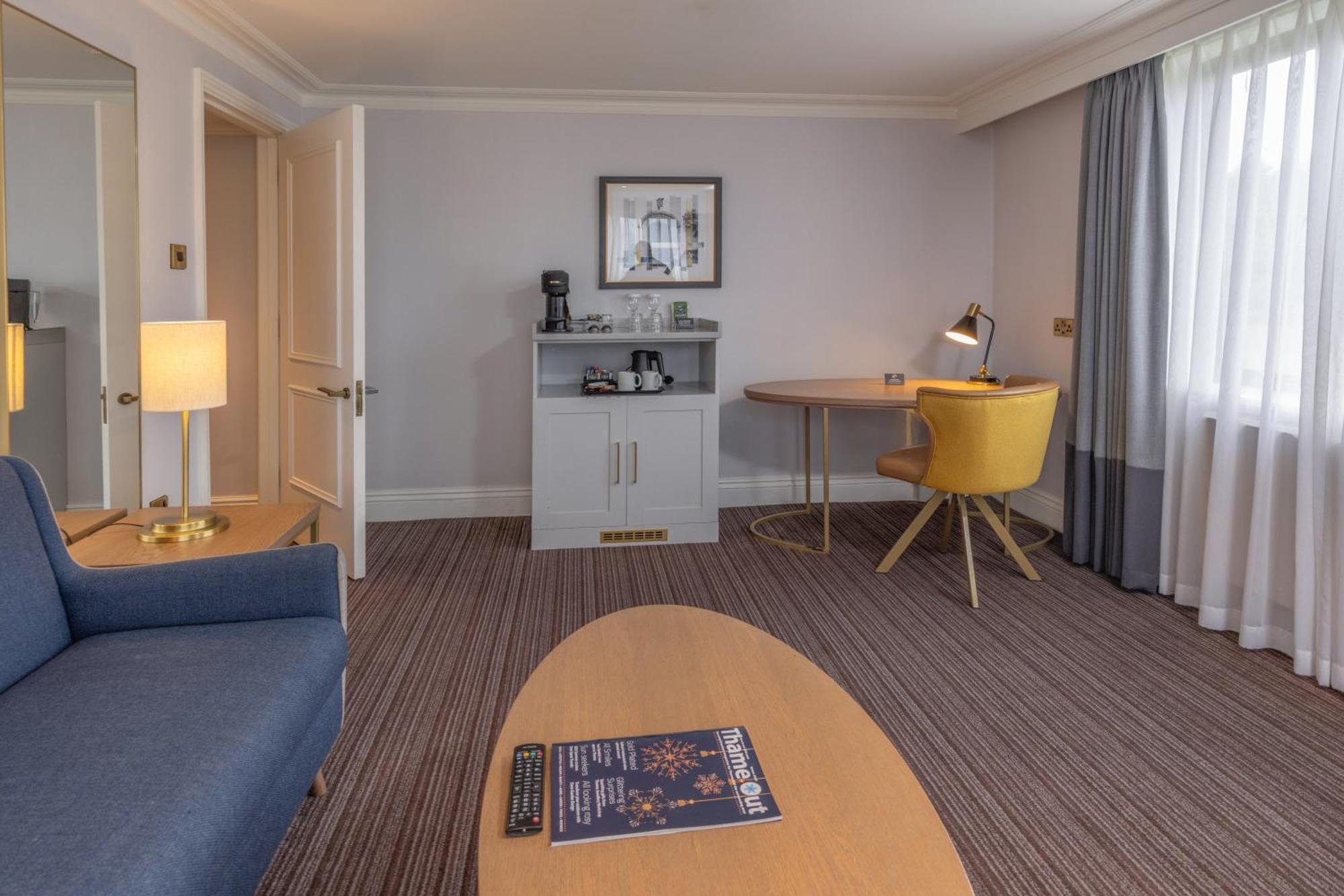 Oxford Belfry Hotel & Spa Thame Esterno foto