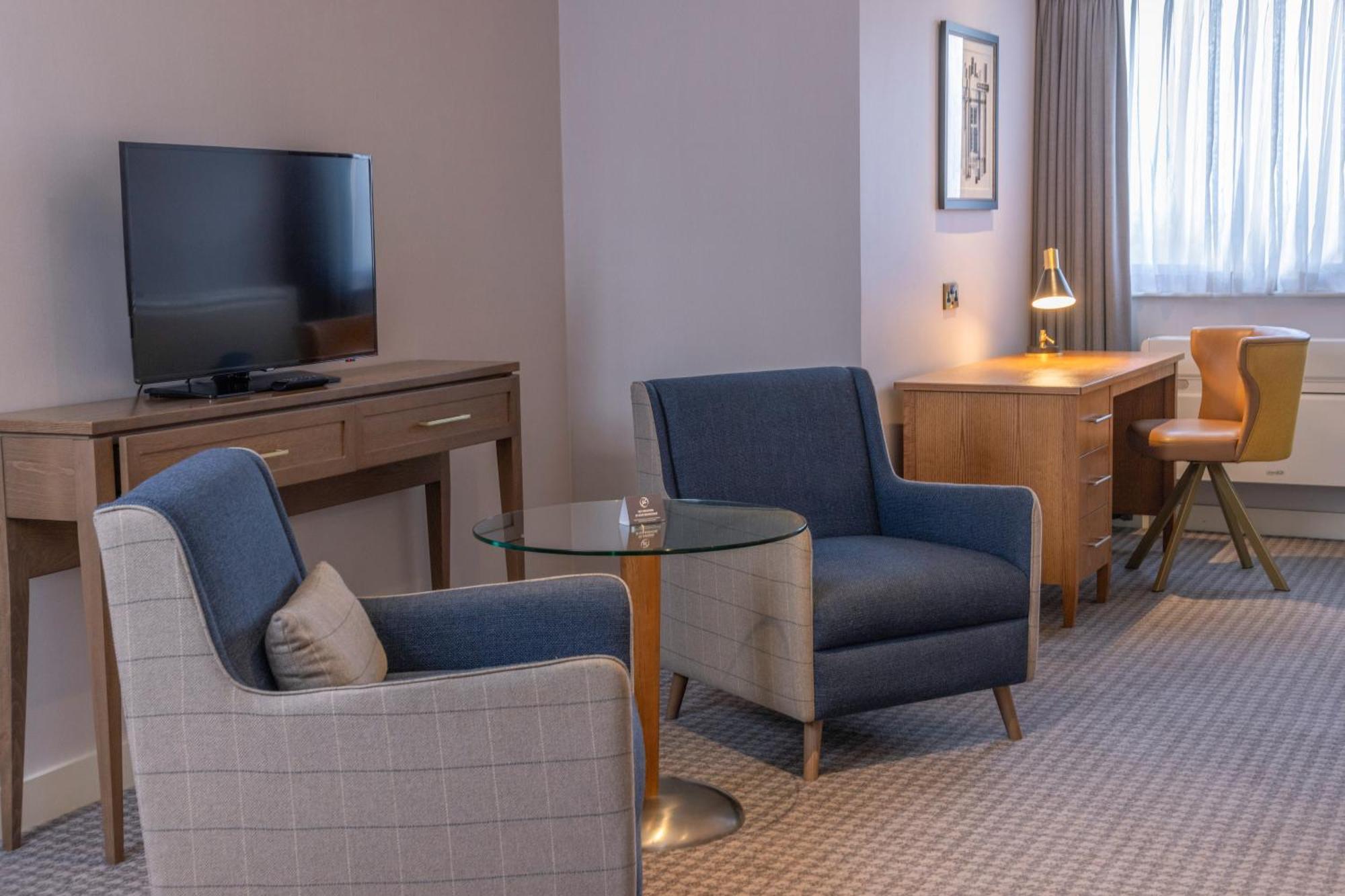 Oxford Belfry Hotel & Spa Thame Esterno foto